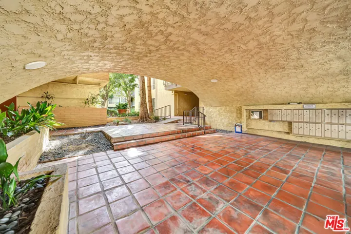 5600 Kensington Way 3, Culver City, California 90230