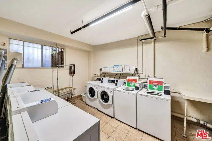 5600 Kensington Way 3, Culver City, California 90230