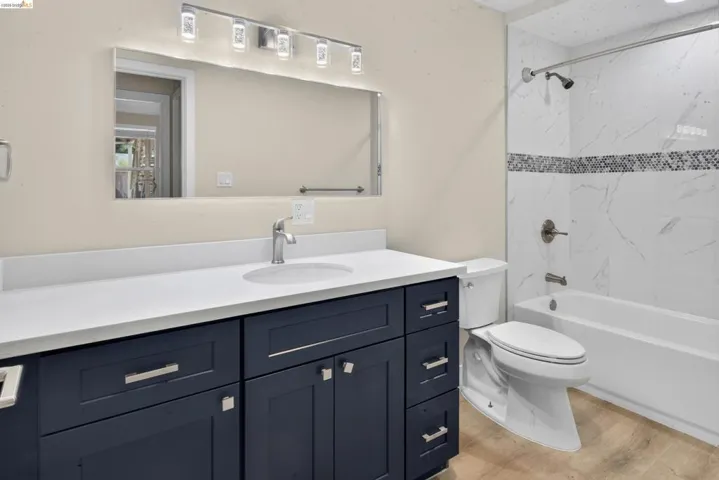 859 52nd Street, Oakland, California 94608