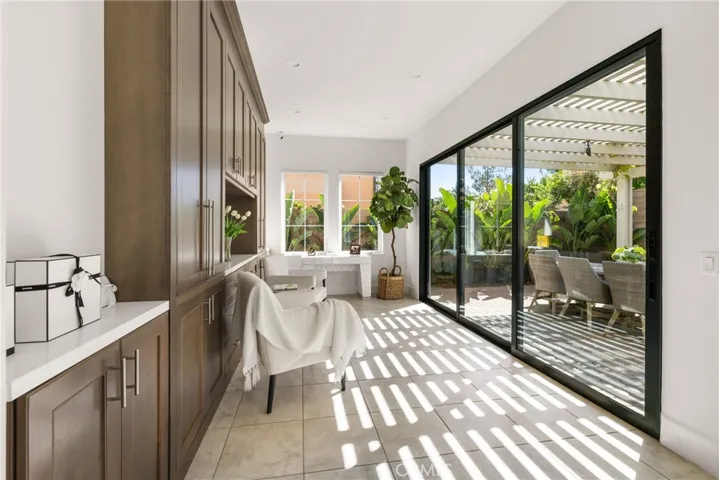 65 Glacier Valley, Irvine, California 92602