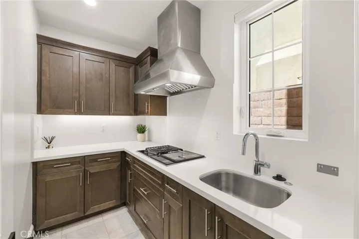 65 Glacier Valley, Irvine, California 92602
