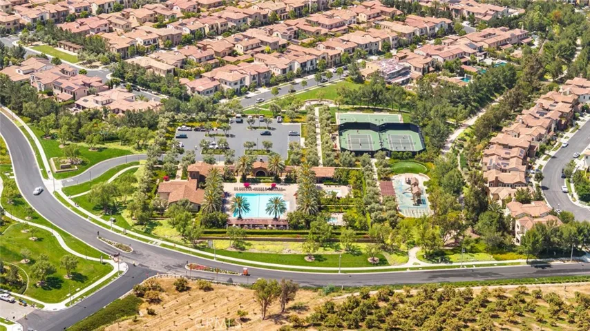 65 Glacier Valley, Irvine, California 92602