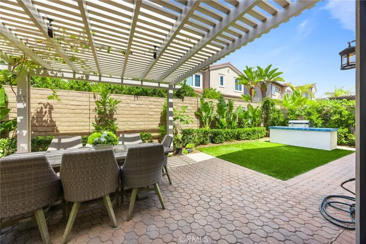 65 Glacier Valley, Irvine, California 92602