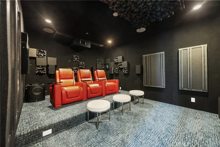 65 Glacier Valley, Irvine, California 92602
