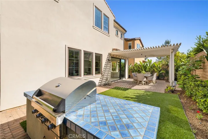 65 Glacier Valley, Irvine, California 92602