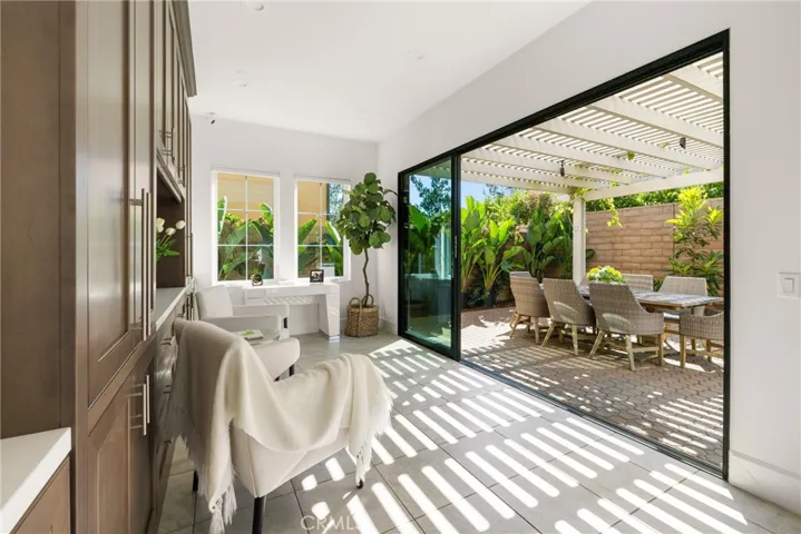 65 Glacier Valley, Irvine, California 92602