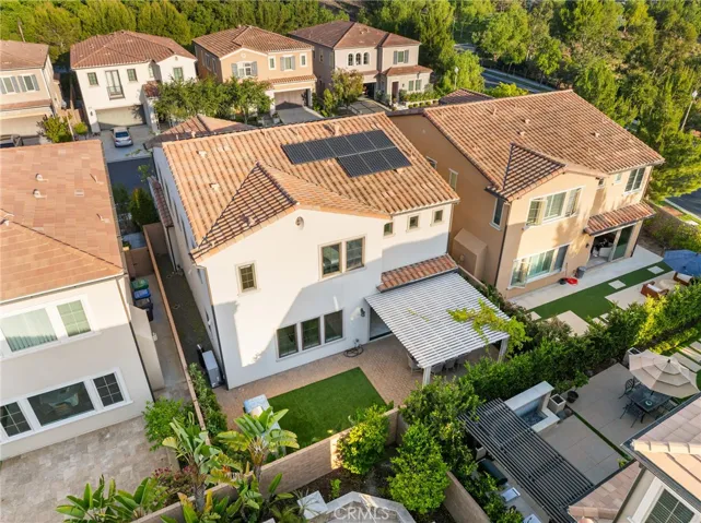 65 Glacier Valley, Irvine, California 92602