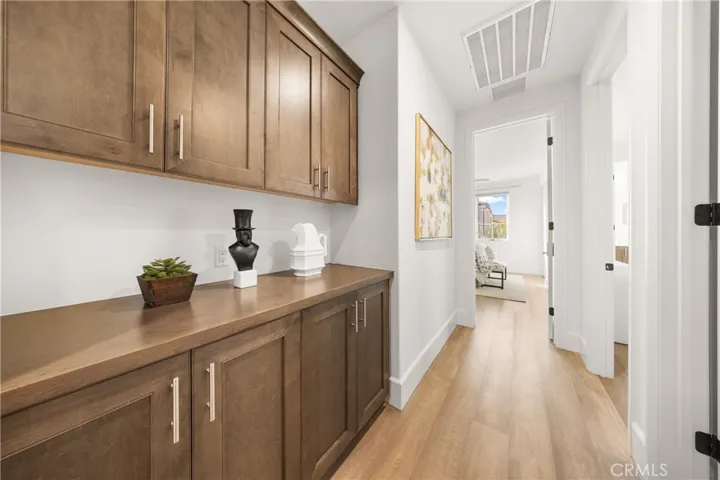 65 Glacier Valley, Irvine, California 92602