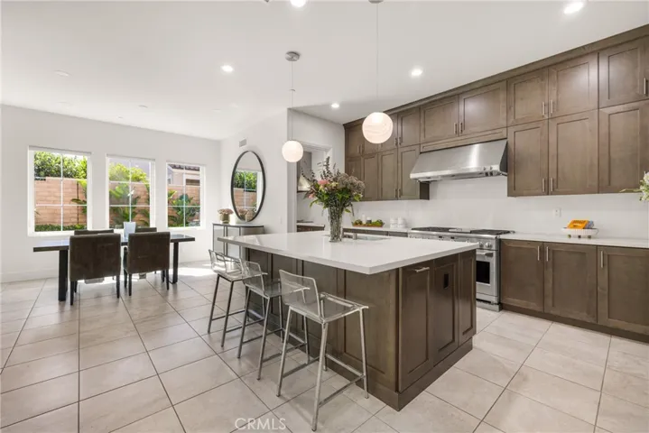 65 Glacier Valley, Irvine, California 92602