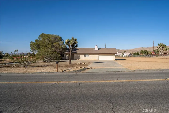 58406 Joshua, Yucca Valley, California 92284