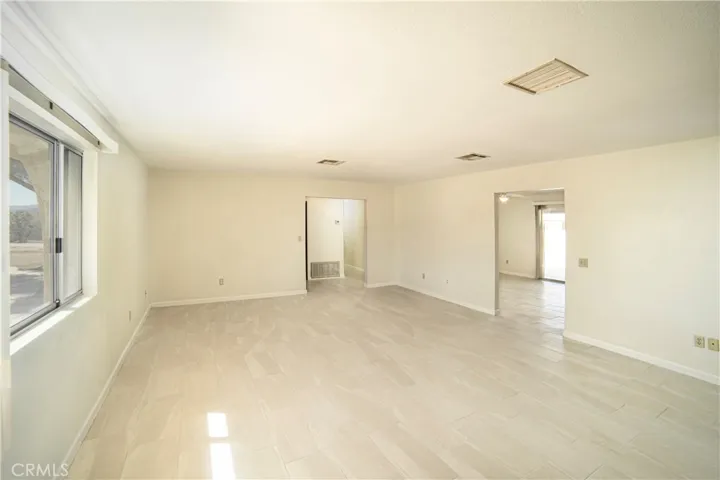 58406 Joshua, Yucca Valley, California 92284