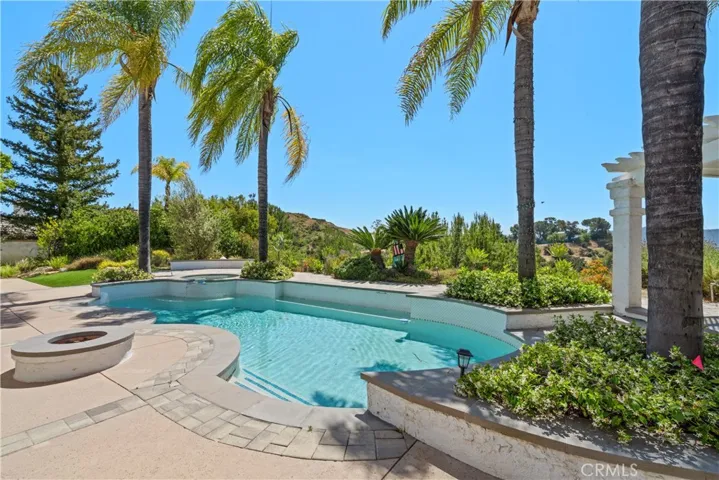3314 Van Allen, Topanga, California 90290