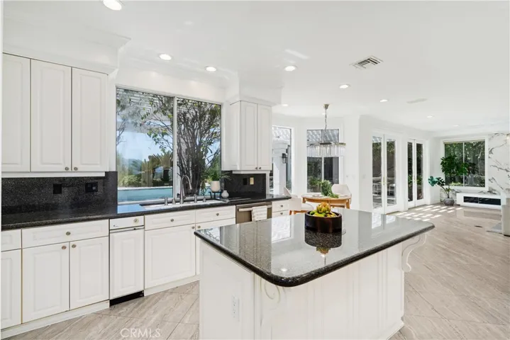 3314 Van Allen, Topanga, California 90290
