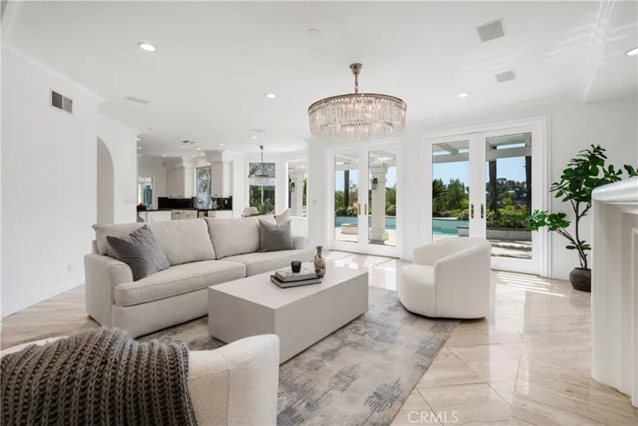 3314 Van Allen, Topanga, California 90290