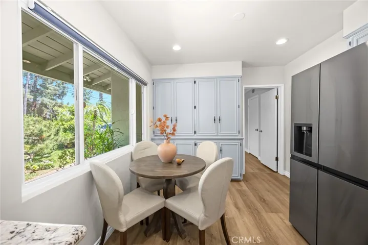 breakfast nook