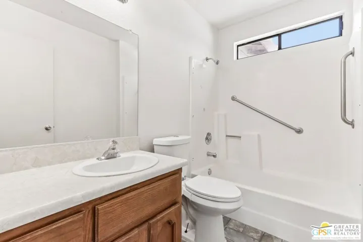 13819 Rivers Edge Road, Helendale, California 92342
