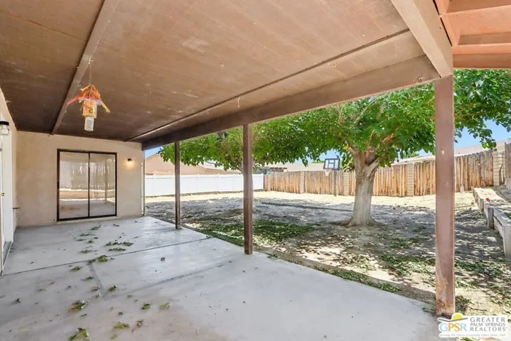 13819 Rivers Edge Road, Helendale, California 92342