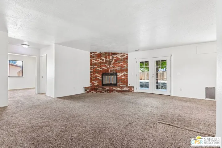 13819 Rivers Edge Road, Helendale, California 92342