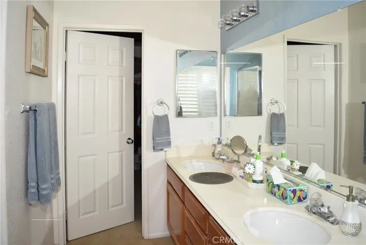 Upstairs primary bath