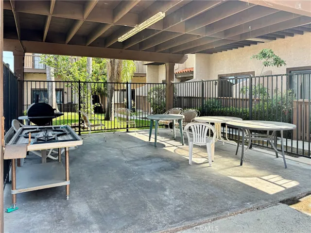 13982 Ramhurst 6, La Mirada, California 90638