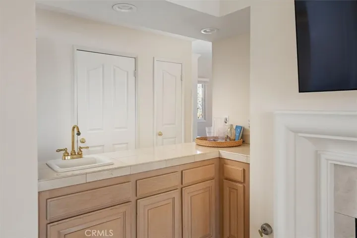 Wet Bar