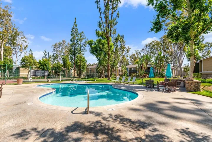 3535 Banbury Dr 65, Riverside, California 92505