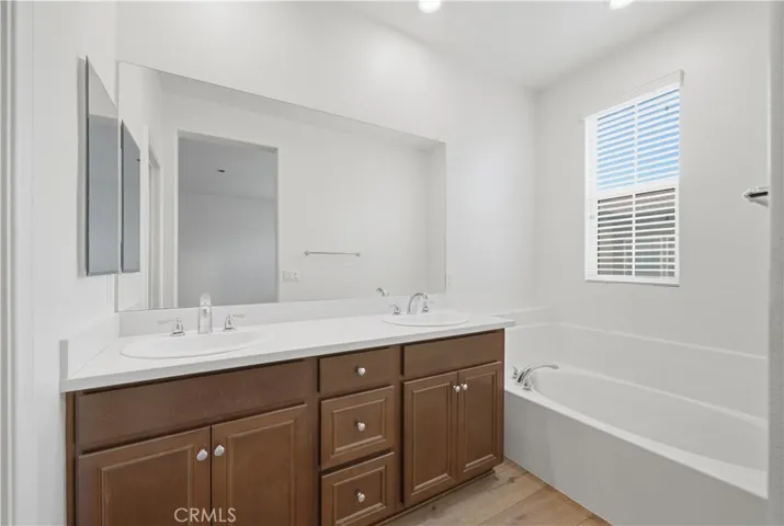 40319 Calle Real, Murrieta, California 92563