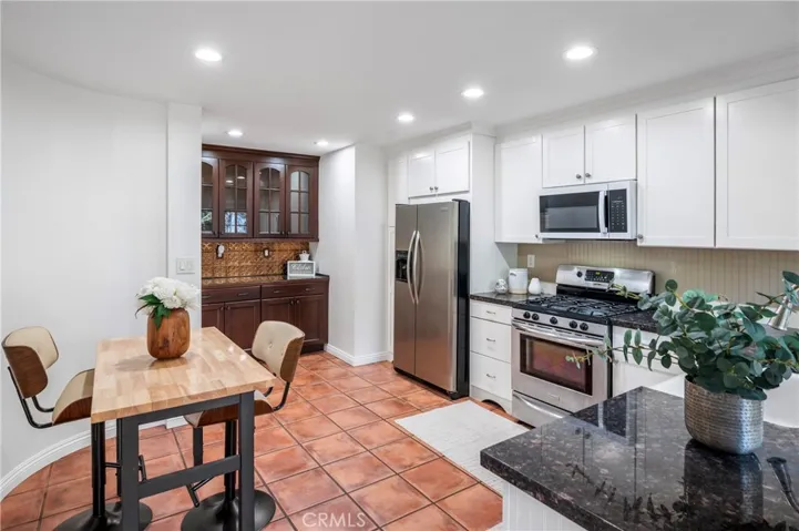 492 E Yale Loop, Irvine, California 92614