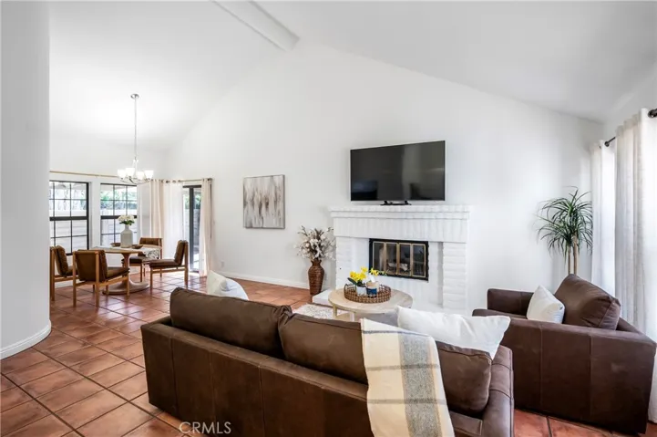 492 E Yale Loop, Irvine, California 92614