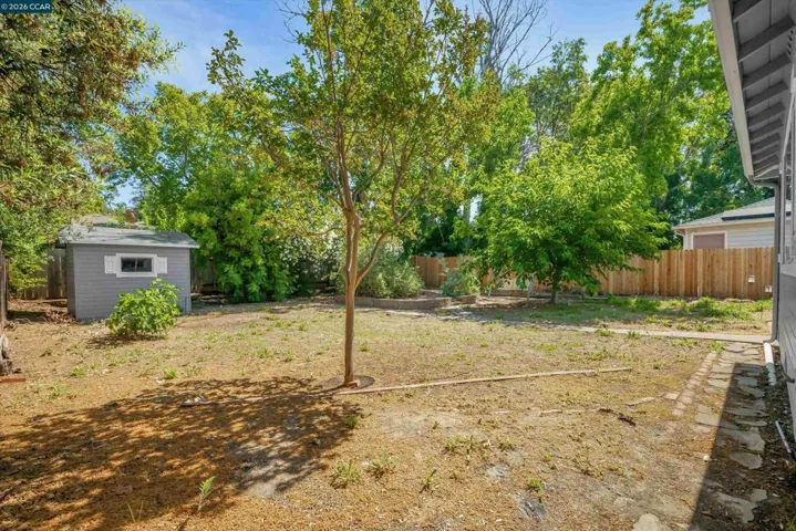 144 Roslyn Dr, Concord, California 94518