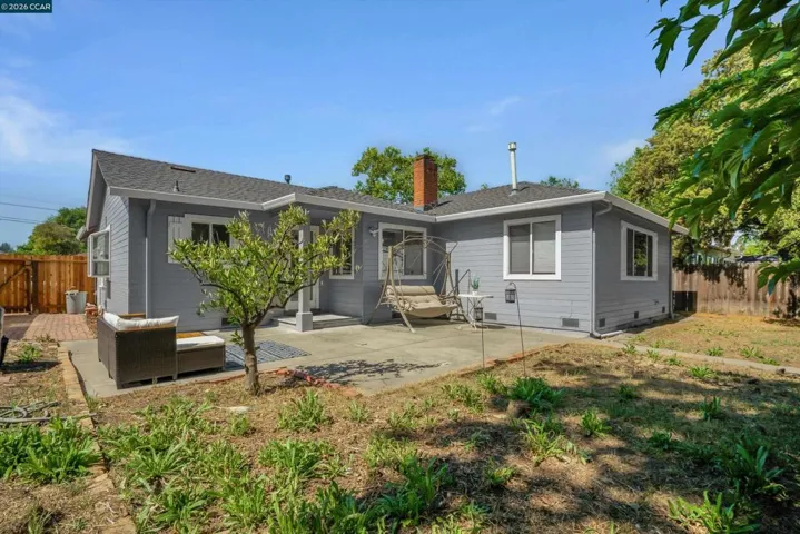 144 Roslyn Dr, Concord, California 94518
