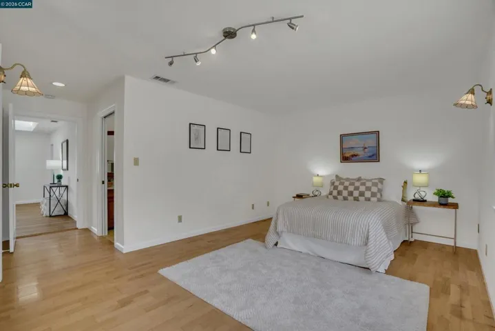 144 Roslyn Dr, Concord, California 94518