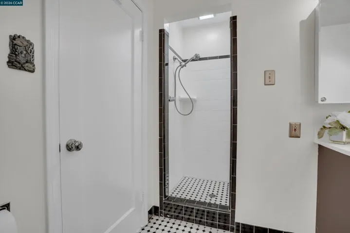 144 Roslyn Dr, Concord, California 94518