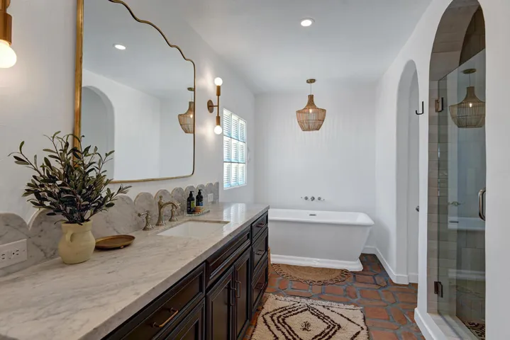 PRIMARY BATH MLS