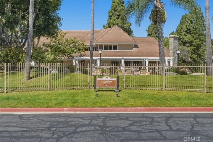 2567 Plaza Del Amo 108, Torrance, California 90503