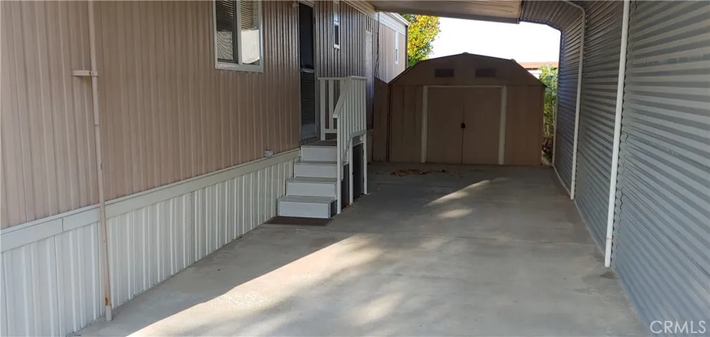401 W Carson 37, Carson, California 90745