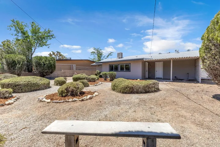 7725 Shawnee, Yucca Valley, California 92284