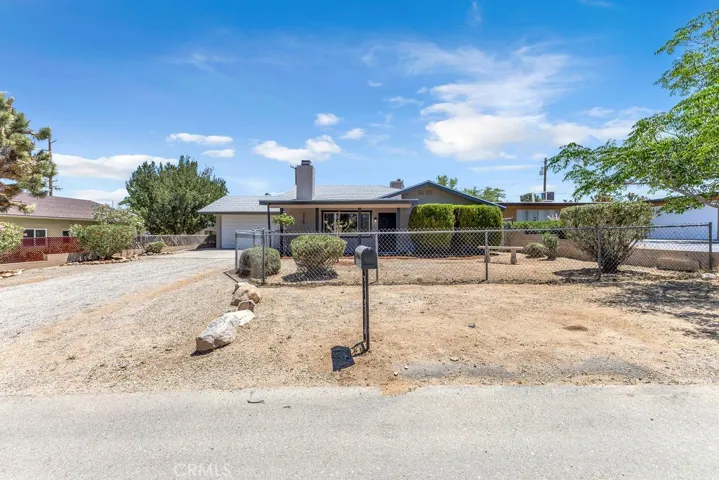 7725 Shawnee, Yucca Valley, California 92284