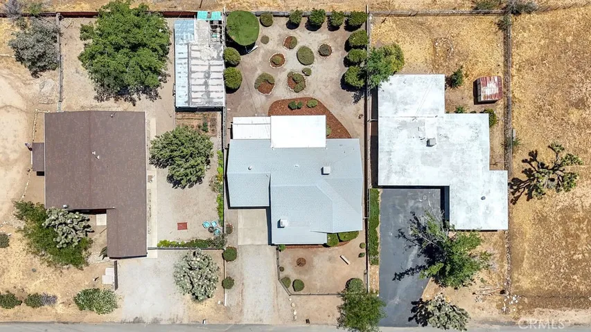 7725 Shawnee, Yucca Valley, California 92284