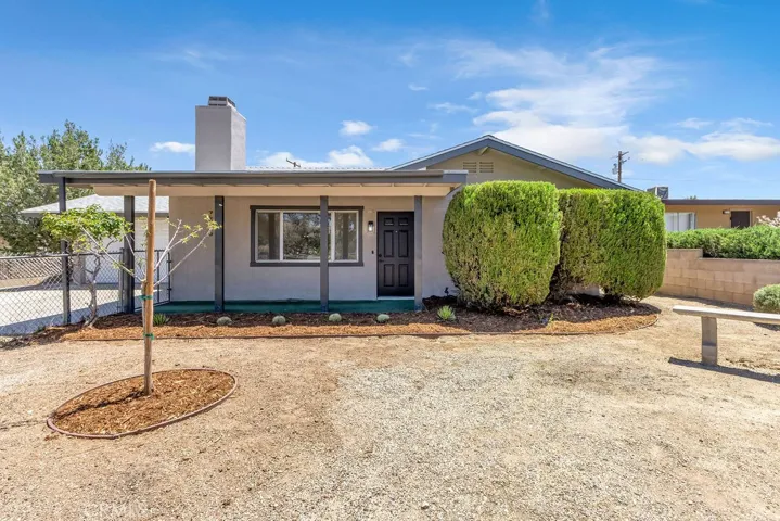 7725 Shawnee, Yucca Valley, California 92284