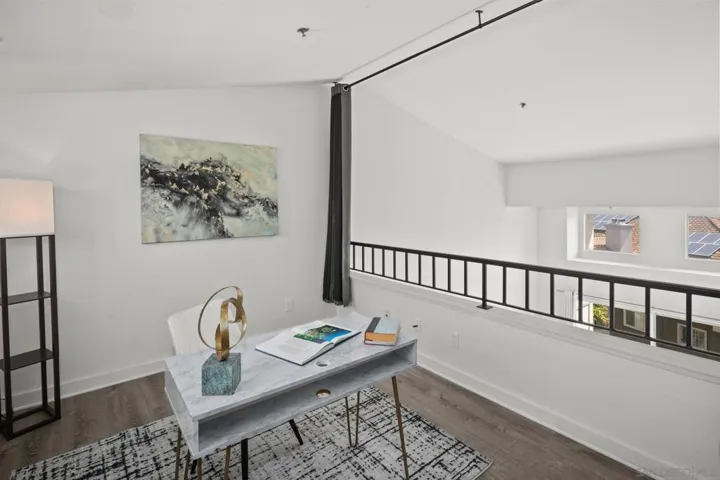 680 Camino De La Reina 2406, San Diego, California 92108