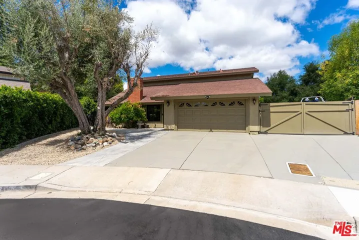 2231 Willowpark Court, Thousand Oaks, California 91362