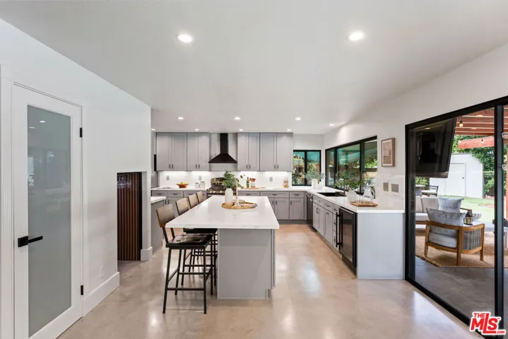 2231 Willowpark Court, Thousand Oaks, California 91362