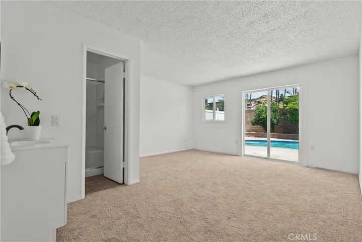 21124 Rosedell, Saugus, California 91350