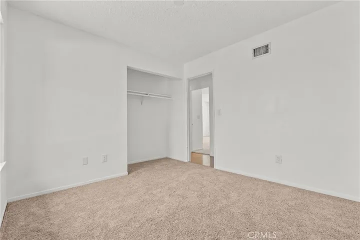 21124 Rosedell, Saugus, California 91350