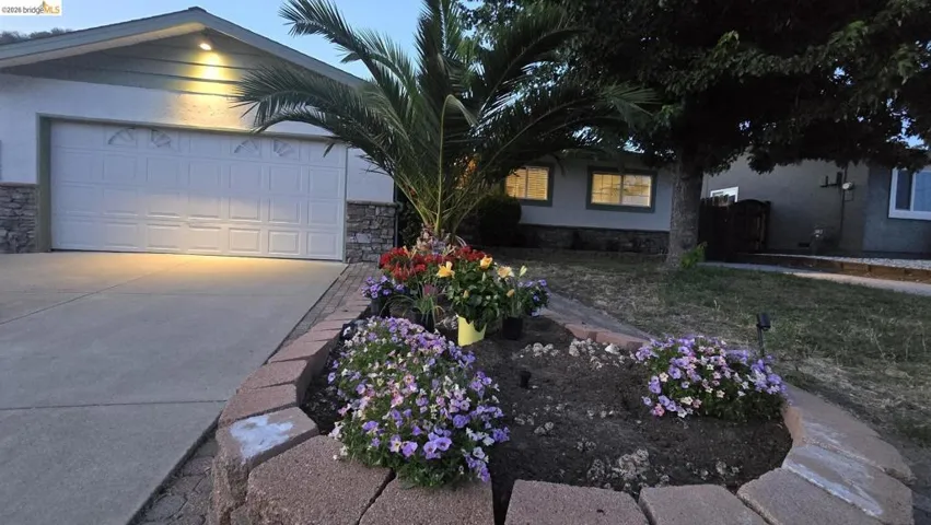 2332 Saint George Dr, Concord, California 94520