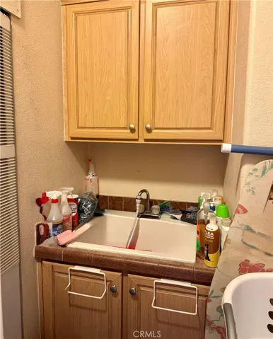 Laundry Room2