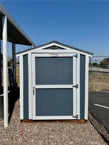 Shed