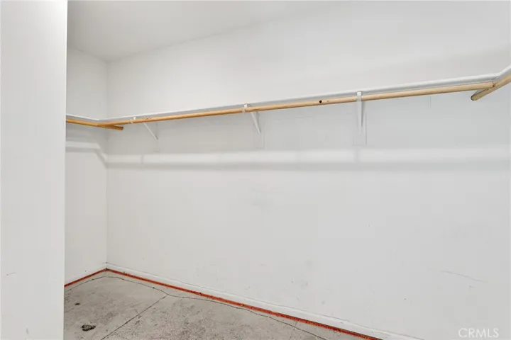 Master Walk in Closet has new carpet photos to come.