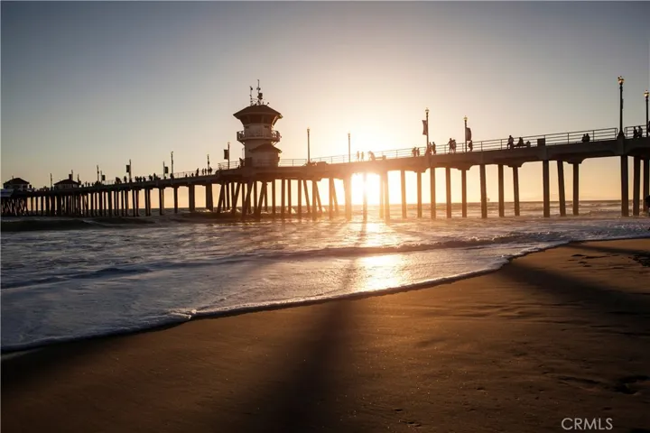 6237 Surfcove, Huntington Beach, California 92648